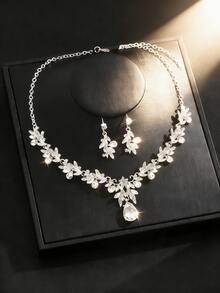 奢华新娘首饰套装，水滴吊坠项链耳环三件套，婚纱配饰 - 銀色 - 查看 2