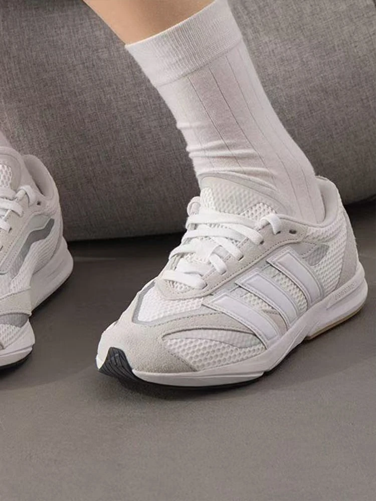 Giày chạy bộ cổ thấp thoải mái đa năng adidas Lightblaze LP dành cho nữ, màu xám/trắng. - Trắng ngà - Xem 1