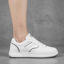 Tenis para hombre y zapatos para hombre estilo casual de moda urbana, tenis de hombre en oferta con plataforma y suela gruesa de EVA, calzado deportivo fabricado en PU transpirable con cordones, zapatos cómodos con suela de goma antideslizante y amortiguación, sneakers ligeros de estilo elegante y versátil para caballero, calzado resistente para diario con diseño de punta redonda, calzado de  minimalista con forro suave y alta transpiración para caminar con total comodidad. - Gris - Ver 2