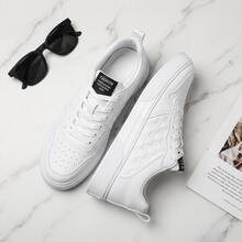 Tenis de hombre en oferta Tenis para hombre Zapatos para hombre casuales con plataforma y suela gruesa de moda estilo coreano calzado deportivo material sintético transpirable cómodos ligeros con cordones ajustables diseño de cuadros lateral estilo urbano elegante versátil para caminar diario antideslizantes resistentes al desgaste sneakers modernos de - Blanco - Ver 10
