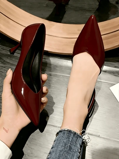 Zapatos de Tacón Burdeos con Punta Puntiaguda, Elegantes Stiletto de Cuero Sintético Premium con Diseño Minimalista Para Bodas y Eventos Formales, Tacón de Aguja de 6.5cm, Correa de Tobillo Ajustable, Space-Saving Design For Oficina y Salidas Nocturnas, Versátil y Combinable, Cómodo y Sexy, Durable And Elegante, Zapatos de Tacón Burdeos