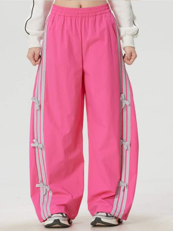  Pantalón deportivo adidas Dance WOVEN PANT de tres rayas de la serie Dance, corte holgado para mujer.