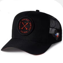 Texas Wind Country Trucker Cap With Curved Brim And Mesh Detail - 紅色 - 查看 4