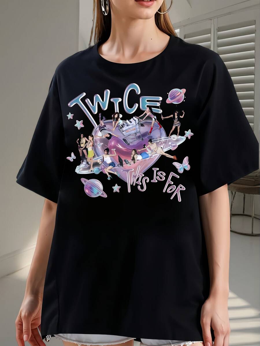 2026: Twice World Tour 2025 T-Shirt - Printed T-Shirt - Made Of Pure Cotton, It's Soft And Breathable, Suitable For Both Men And Women. It's A Casual Shirt Suitable For All Seasons And A Stylish Souvenir. It's Suitable For Everyday Wear, Streetwear Enthusiasts, And Music Lovers. - 黑色 - 查看 1