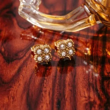 Lyxigt Fyrklöver Kristallsmyckesset - Guldfärgat Halsband, Armband, Örhängen & Ring För Kvinnor - Multifärgad - Visa 5