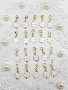 10Pcs Four‑Leaf Clover Fortune Keychain,Lucky Shamrock Charm Keyring.Perfect Gift For Graduation,Wedding,Various Ceremonies And Packaging Decorations. - White - View 8