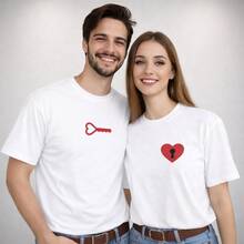 Camiseta con estampado de corazón, llave y candado, para parejas a juego, de algodón blanco, para uso casual diario, regalos de cumpleaños, regalos de Halloween o como camiseta conmemorativa para amigos o seres queridos. También adecuada como suéter. Entrega rápida. - Hombre Blanco - Ver 6