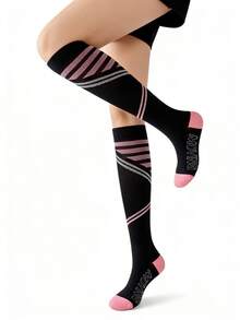 1 đôi ống bó bắp chân màu đen, kiểu dáng ôm sát, dùng khi chạy bộ. - Nhiều màu - Xem 4