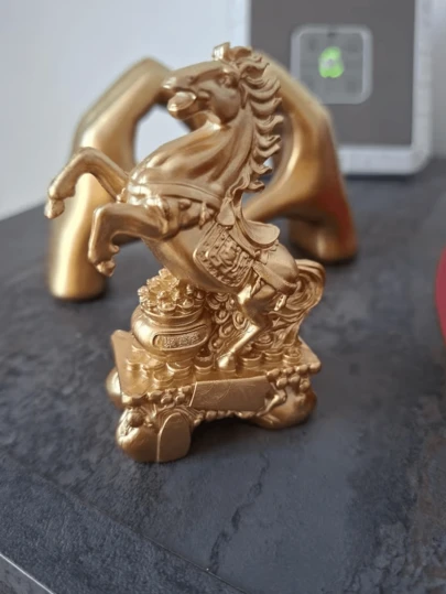 1 件中国新年马雕像，装饰摆件，2026 风水马年摆件，纪念雕塑，寓意招财纳福
