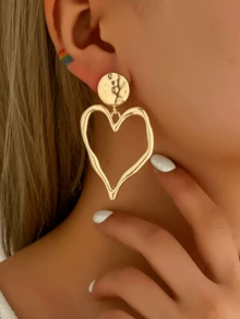 1Pair Golden Big Heart Shaped Dangle Earrings For Women Everywear - Gold - View 4