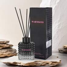 WarmKiss Adventure Miss 无焰香氛精油，持久花果香，家居及车载香薰机 - 黑色 - 查看 1