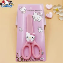 SANRIO 1 把肉桂卷造型不锈钢剪刀 - 可爱多功能手工布料剪刀，由 Coolomi 和 Yuguigou 设计，适用于办公室缝纫、易用美术用品、生日礼物、情人节礼物、婚礼礼物、旅行配件 - 卡通 - 查看 6