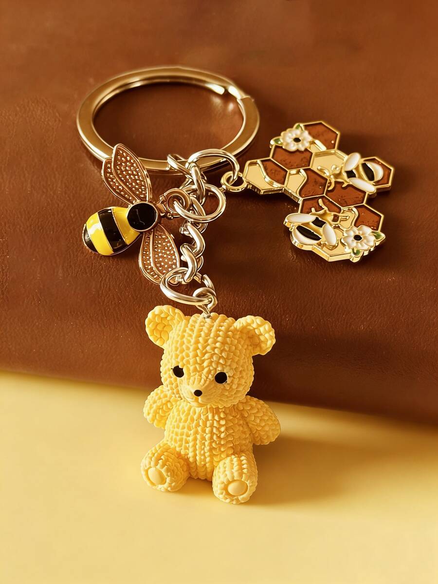 1 chiếc móc khóa hình gấu bông màu vàng thẩm mỹ kết hợp tổ ong và họa tiết ong, phụ kiện đan móc cho túi xách, balo, túi ton sur ton phong cách Cottagecore Boho.