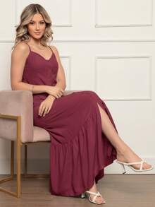 Elegant Women's Long Dress With Padded Cups, Lining, Adjustable Straps, And Front Buttons - 酒紅色 - 查看 2