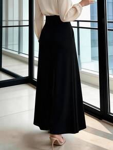 Stylish And Urban Suit Trousers With A High Waist And Flared Leg, Double-Breasted Button Closure, Casual Business Attire, Spring/Summer. - Black - View 3