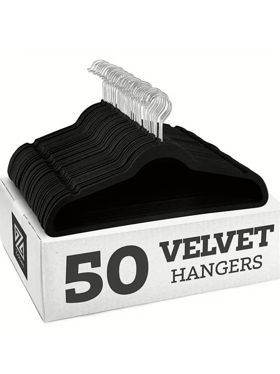 شماعات مخملية عالية الجودة، شماعات مبطنة رقيقة غير قابلة للانزلاق، شماعات ملابس قوية، شماعات معاطف وبدلات ثقيلة الوزن، شماعات بدلات متينة للاستخدام في الخزانة، مستلزمات خزانة مثالية 5 قطع