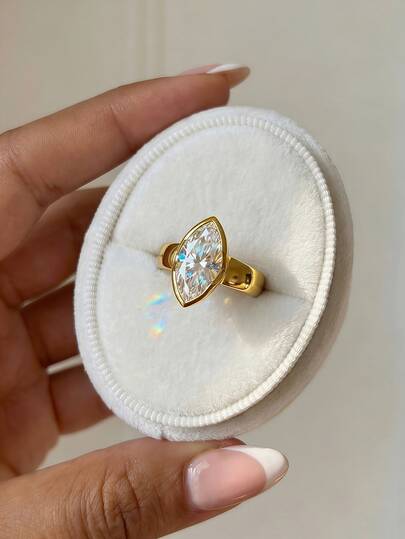 1pc Elegant & Refined Polished Cubic Zirconia Eye-Shaped 925 Sterling Silver Ring, Exquisite & Unique, Perfect For Women To Attend Parties And Balls. Meticulously Crafted Jewelry, Also An Ideal Anniversary Gift For Girlfriend.