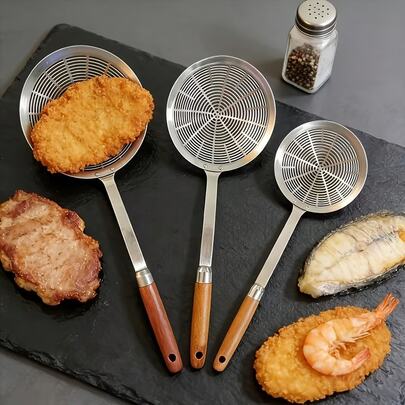 مصفاة من الفولاذ المقاوم للصدأ بمقبض خشبي - مناسبة لمطابخ المطاعم، تستخدم لتنقية المعكرونة والكريات والأطعمة المقلية، قابلة للغسل في غسالة الأطباق، سهلة التنظيف والتخزين، أداة مطبخ أساسية (عرض خاص)