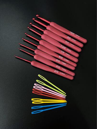 9 chiếc kim móc cán đỏ, 5 chiếc kim thêu nhựa (2 chiếc mỗi màu), kim móc cán mềm TPR 2.0-6mm, dụng cụ đan móc cho các dự án thủ công DIY.