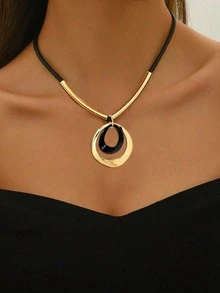 1pc New Creative Geometric Asymmetrical Patchwork Black & Gold Fashionable Casual Street Punk Rock Style European And American Personalized Exaggerated Pendant Necklace - Multicolor - View 5