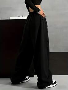 女士灰色舒适抓绒内衬慢跑裤，饰有爪印图案和抽绳，冬季款 - 黑色 - 查看 2