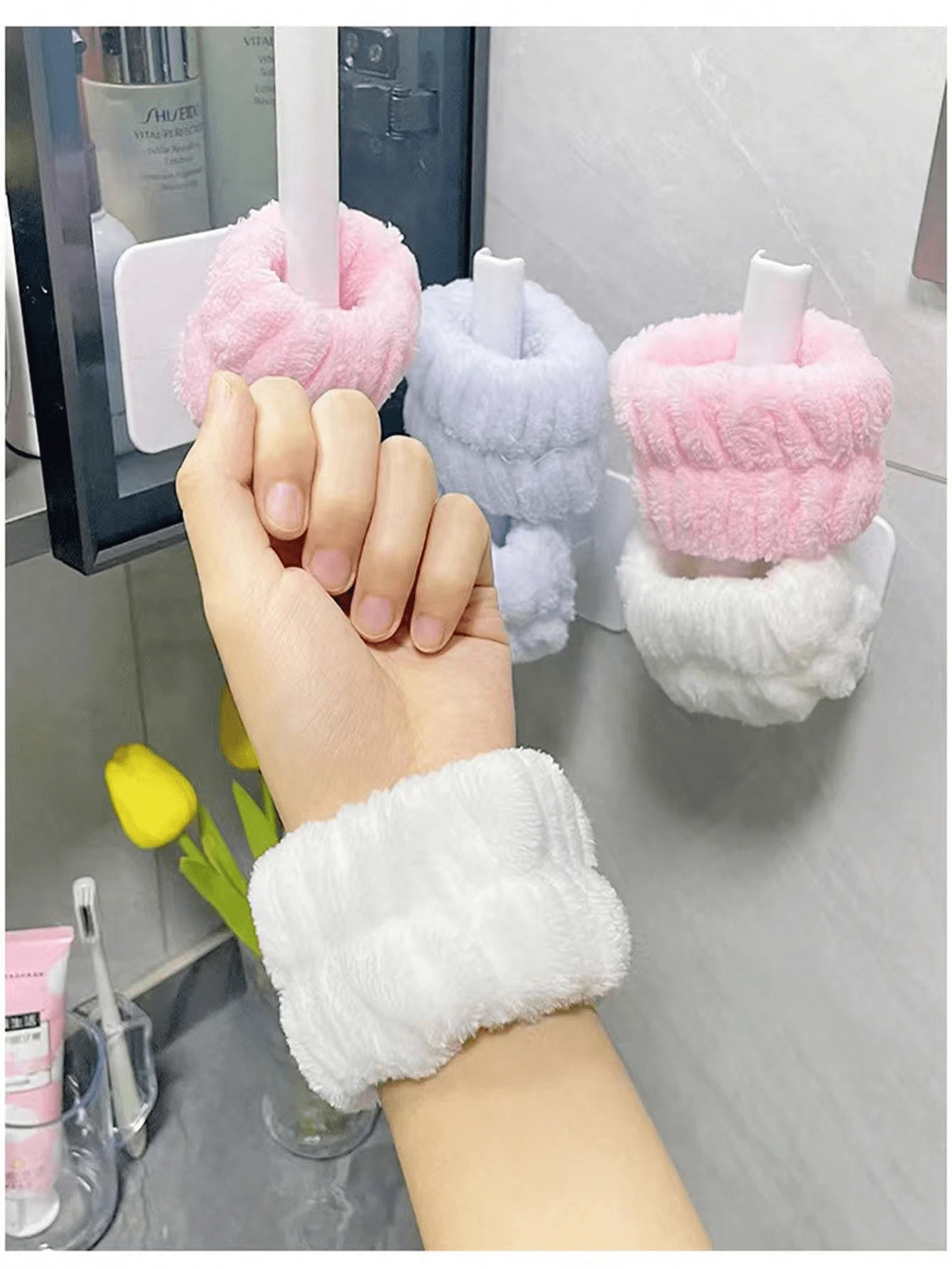 2pcs Sweat Absorbing Wristbands, Moisture Wicking Cuff Protectors, Washable Sports Sweatbands - Multicolor - View 1