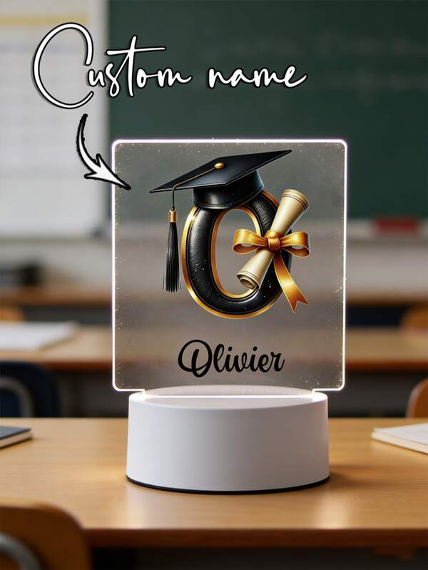 1ชิ้น ชื่อที่กำหนดเอง ของขวัญสร้างสรรค์สำหรับเด็กผู้หญิงที่สำเร็จการศึกษา เพื่อรับใบรับรอง ไฟกลางคืน LED ภาพลวงตา 3 มิติ ไฟอบอุ่น ของขวัญวันเกิด ของขวัญคริสต์มาส ของขวัญรับปริญญาสำหรับเด็กผู้หญิงหรือเพื่อน โคมไฟตั้งโต๊ะตกแต่ง ไฟกลางคืน เหมาะสำหรับของขวัญช่วงเปิดเทอม ของขวัญรับปริญญา, ของขวัญวันเกิดสำหรับครอบครัวและเพื่อนฝูง, สิ่งของจำเป็นสำหรับวิทยาลัยและการกลับไปโรงเรียน, อุปกรณ์ของขวัญคริสต์มาส