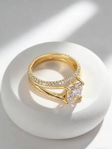 Charm-In Square Prong Set Double Shank Princess Cut CZ Ring 18K Gold Plated Copper Engagement Ring For Brides, Proposal & Wedding Party - Gold - View 3