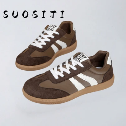 Giày thể thao nữ đế bằng thoải mái, kiểu dáng thường ngày, mẫu mới năm 2026.