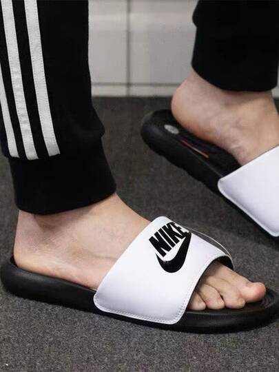  Dép xăng đan Nike Victori One thoải mái dành cho nam giới