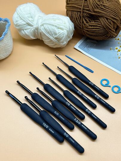 [4pcs Set]Blue Ergonomic Soft Handle Crochet Hook Set, 2.0-6.0mm Size Optional, Includes 7cm Blue Needle And 2 Stitch Markers, Comfortable DIY Knitting Tool, Suitable For Beginners And Craft Enthusiasts, Ideal Gift For Women, Moms And Grandmothers