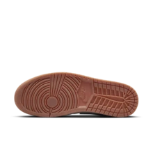 耐克Air Jordan 1 Low SE 男款篮球鞋 FZ5042-041 - 黑/灰 - 查看 3