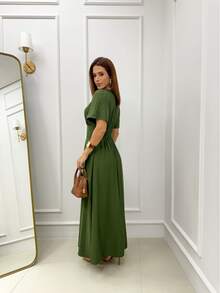 Women's Plain Long Dress With V-Neck And Defined Waist, Elasticated Back And Short Sleeves - xanh quân đội - Xem 2
