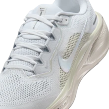 Giày chạy bộ nữ Nike W AIR ZOOM PEGASUS 41 ESS IO9914-100 - màu sắc - Xem 8