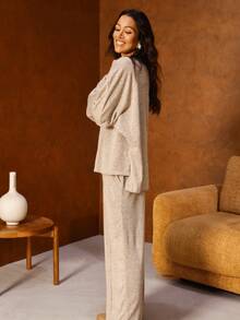 Women's Loose-Fitting Batwing Sleeve Oversized Premium Knit Blouse For Autumn/Winter - Nude - 查看 5