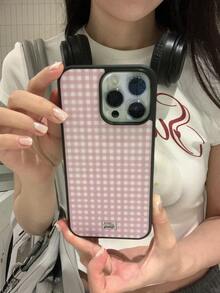 Ốp điện thoại họa tiết kẻ caro hồng trắng, tương thích với iPhone 17 Pro Max, 17 Pro, 17 Air, 17, 15, 16 Pro Max, 14 Pro, 13, 12, 11, với mặt lưng mềm mại, là món quà lý tưởng dành cho các bạn nữ. - kẻ caro hồng trắng - Xem 2