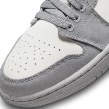Giày thể thao nữ Nike WMNS AIR JORDAN 1 LOW SE DV0426-012 - Đen/Xám - Xem 8