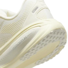 Nike W VOMERO 18 女款休闲运动鞋 HM6804-110 - 顏色 - 查看 9