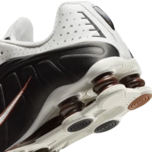 Giày chạy bộ nữ Nike SHOX R4 AR3565-104 - trắng - Xem 9