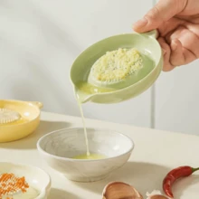 1pc White Simple Style Ceramic Ginger Grater Tool Hand Grinder Garlic Masher Portable Porcelain Carrot Ginger Grinding Kitchen Tool - Multicolor - View 2