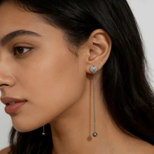 1 Pair Romantic Heart-Shaped Rhinestone Silver Long Earrings, Suitable For Women's Gathering And Atmosphere Jewelry - Heart-shaped Diamond-encrusted Long Earrings - View 1