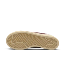 Nike WMNS COURT LEGACY LIFT 女式运动鞋 DZ4766-133 - 白 - 查看 3