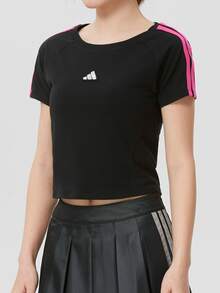 adidas 透氣舒適運動休閒短袖 T卹 女款 - 黑色 - 查看 1