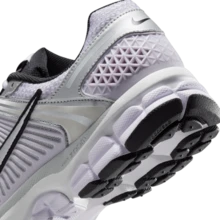 Giày chạy bộ nữ Nike W ZOOM VOMERO 5 M IB7253-500 - màu sắc - Xem 9