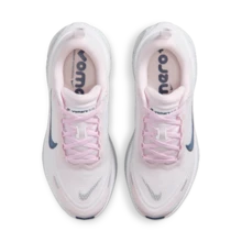 Nike W VOMERO PLUS 女款时尚休闲运动鞋 HV8154-606 - 彩色 - 查看 5