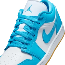 Giày thể thao nữ Nike WMNS AIR JORDAN 1 LOW DC0774-104 - màu sắc - Xem 8