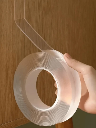 1 cuộn băng keo hai mặt nano độ nhớ cao, dính không để lại cặn, độ bám dính mạnh, bền hơn móc treo, có thể giặt và tái sử dụng, phù hợp với nhiều mục đích sử dụng.