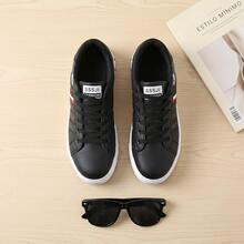 Zapatillas deportivas informales para hombre, tenis para hombre, zapatos para hombre, zapatos para hombre, transpirables y cómodas, con diseño de cordones; zapatillas ligeras para skate, equipadas con suela antideslizante y resistente al desgaste, ideales para deportes al aire libre y para el uso diario. - Negro - Ver 10