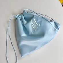 Bolsa de satén: Bolsa de almacenamiento de regalo personalizada bordada a mano, bolsa de viaje con cordón para bolso y billetera, bolsa de maquillaje protectora bordada personalizada, regalo personalizado - Multicolor - Ver 5