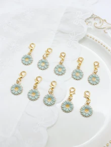 10pcs/Set Mini Daisy Flower Lobster Clasp Keychain, Y2K Floral Bag Accessories Set, Car Decor, Bag Charm, Backpack Pendant, Suitable For School, Cute Goth Style Christmas Gift Gifts For Mother, Father, Graduation, And Teacher - Blue Daisy - View 4